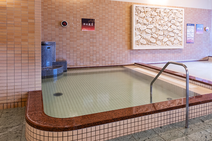 冷水風呂の画像